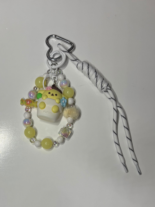 #18 Pompompurin Keychain