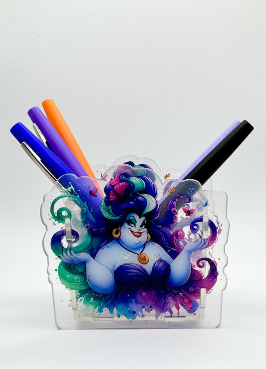 Ursula Pen Holder